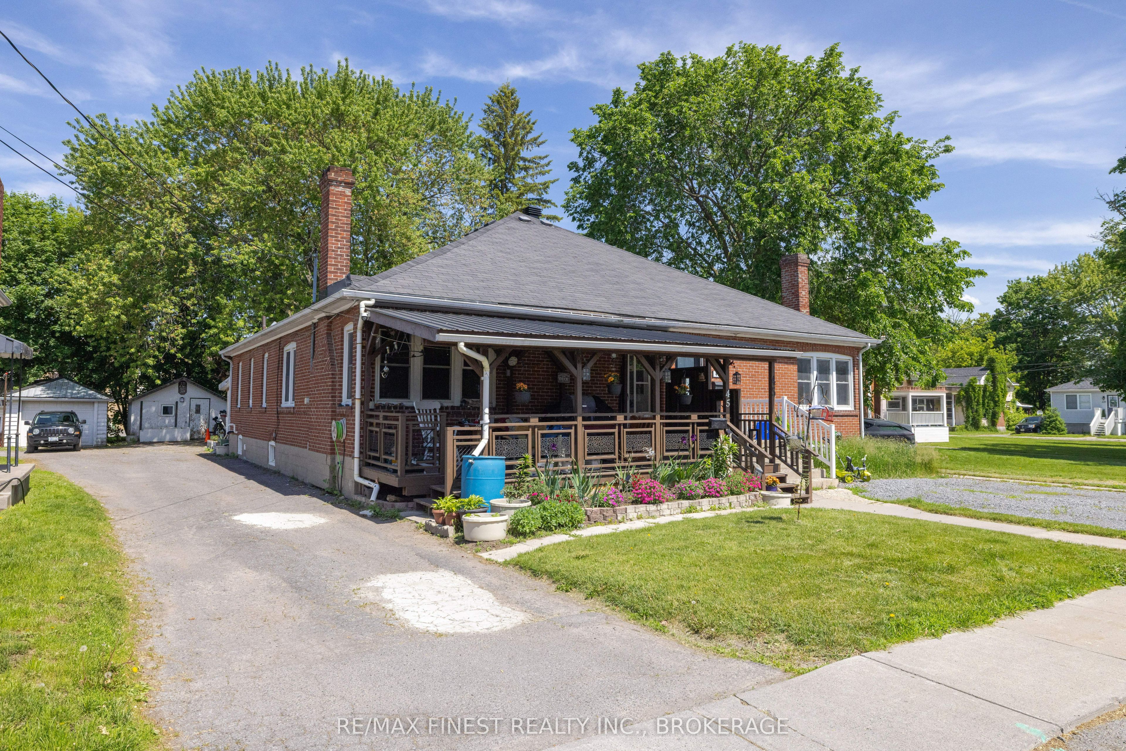 Photo 1 of 22 — 45 Graham Street W, Greater Napanee, ON K7R 2J6
