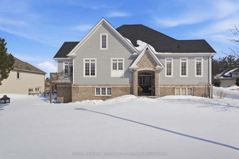 10 Culham Trail Wasaga Beach ON L9Z 0C6