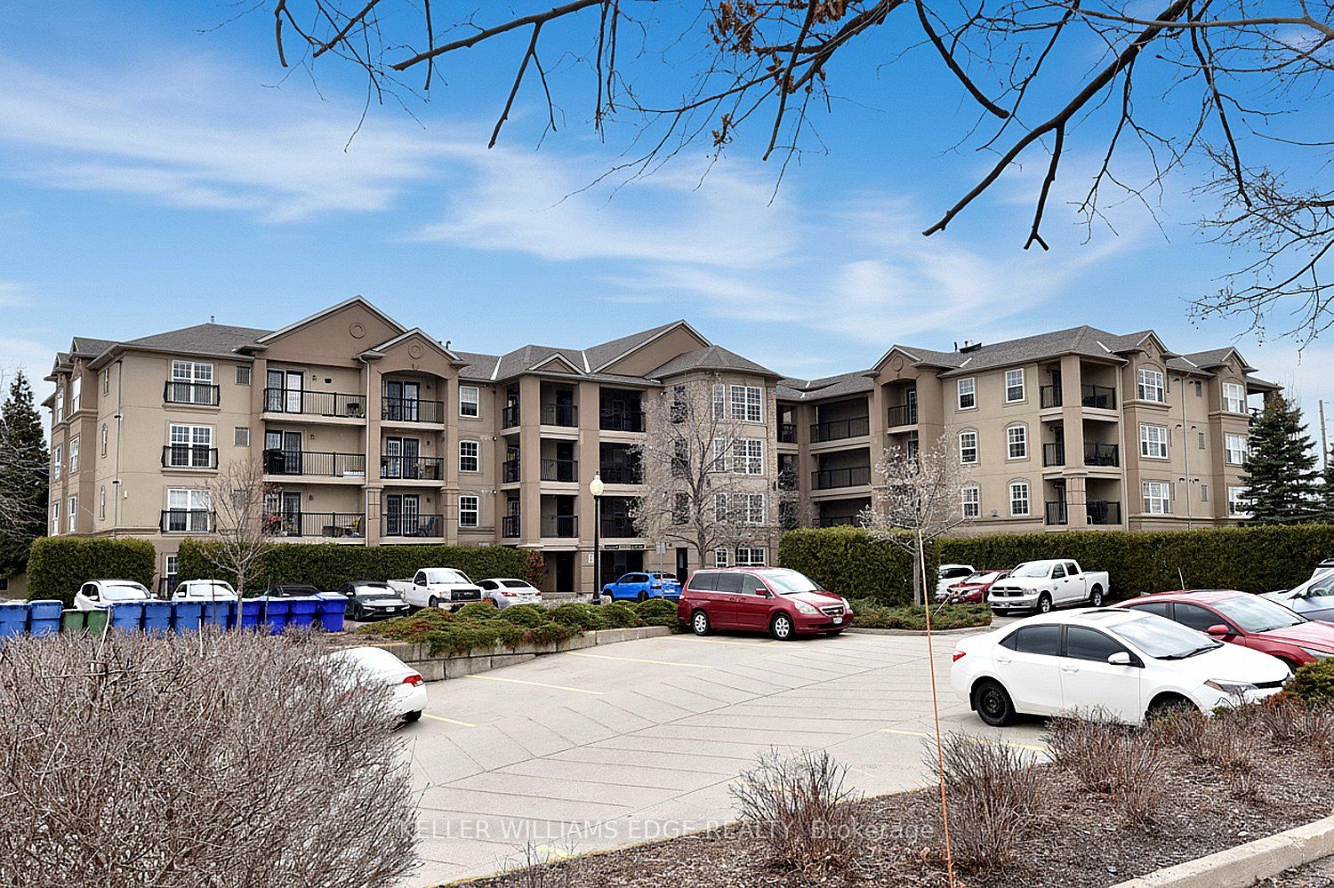 2045 Appleby Line 203