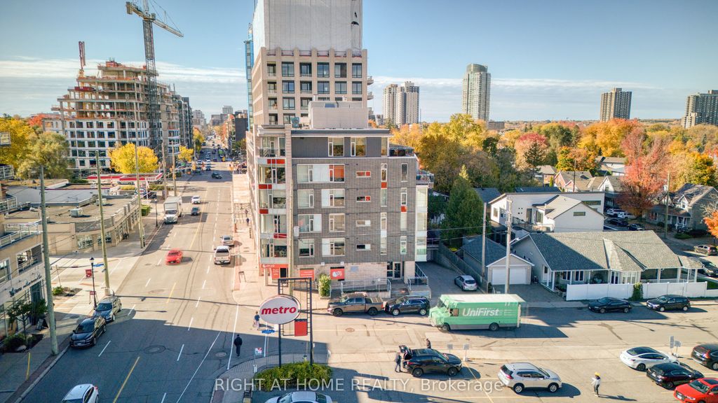 Photo of 1433 Wellington Street W #206, Tunneys Pasture and Ottawa West, ON K1Y 2X4 (MLS # X12479452)