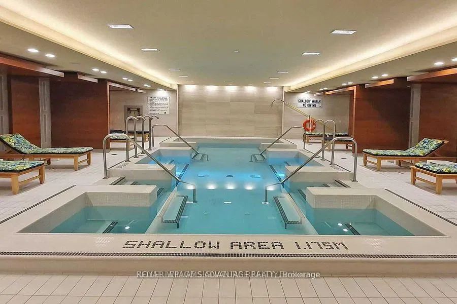 29 Queens Quay E 616