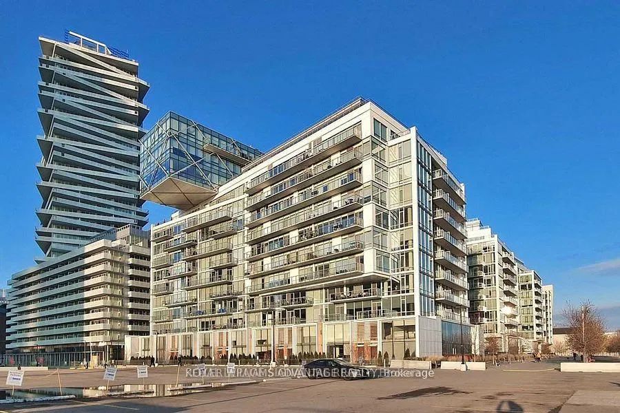 29 Queens Quay E 616