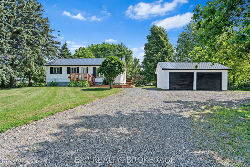 Photo of 912 8TH LINE Road, Frontenac Islands, ON K0H 2Y0 (MLS # X12939212)