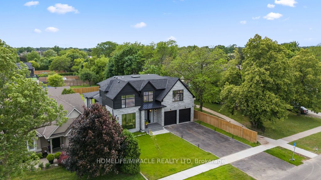 282 Maurice Drive