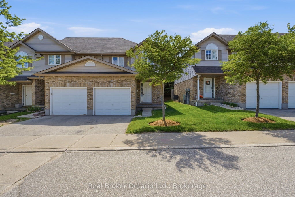 Photo of 10 Fallowfield Drive #19, Kitchener, ON N2C 0A4 (MLS # X13239552)