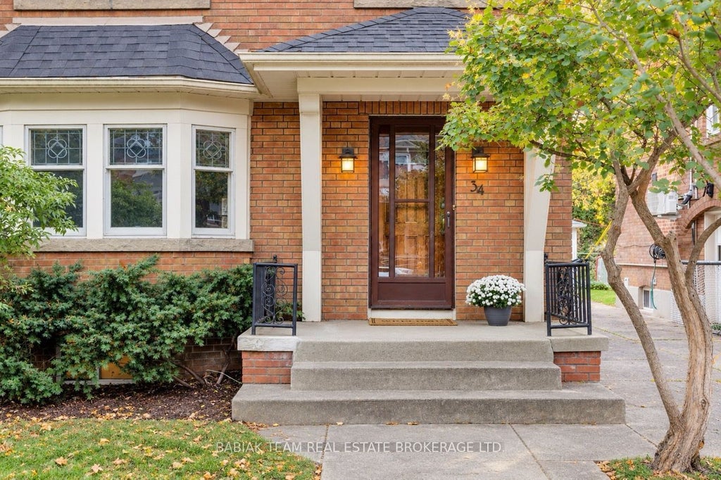 Photo of 34 Elora Road, Toronto, ON M6P 3H6 (MLS # W14095066)