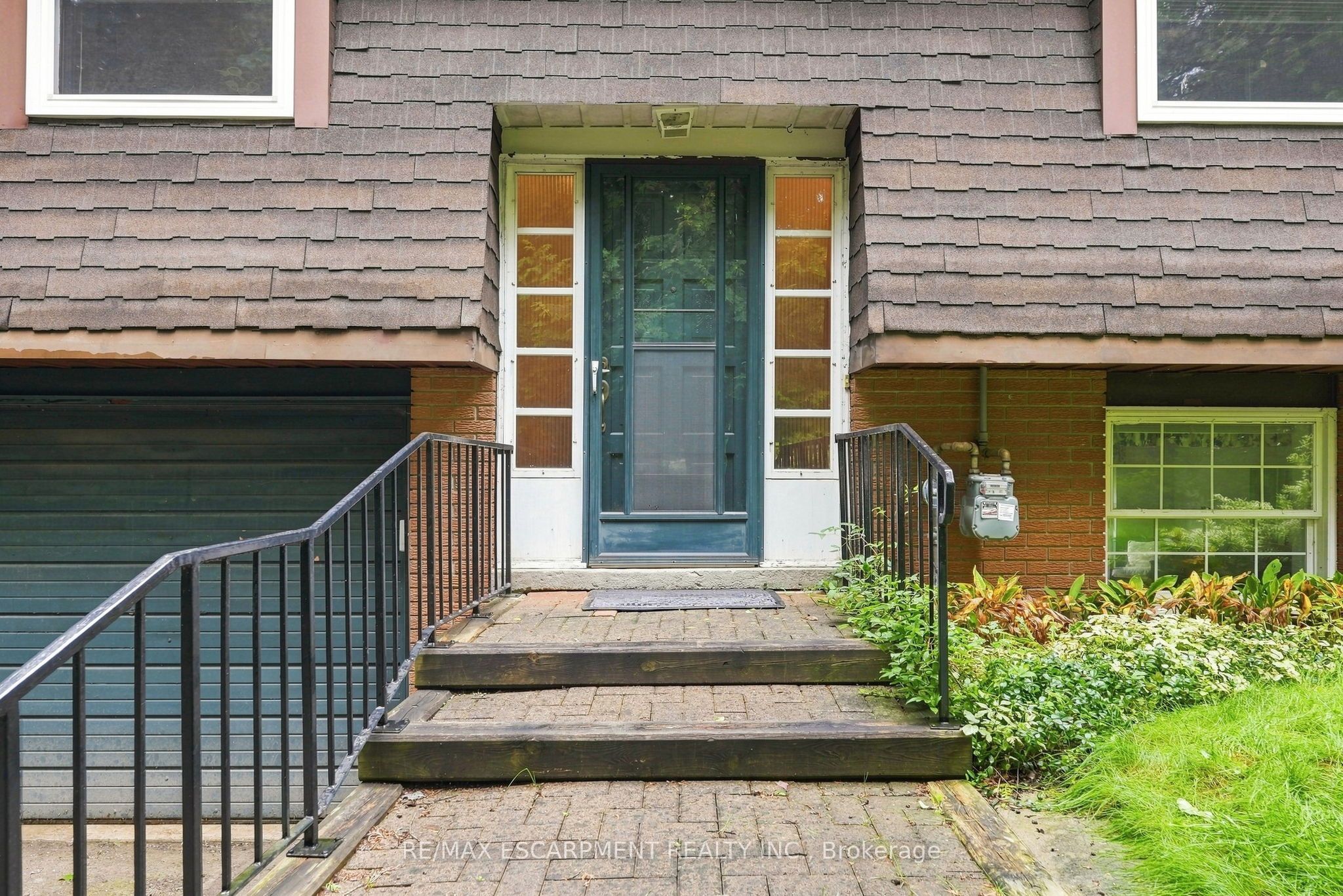 8553 Guelph Line