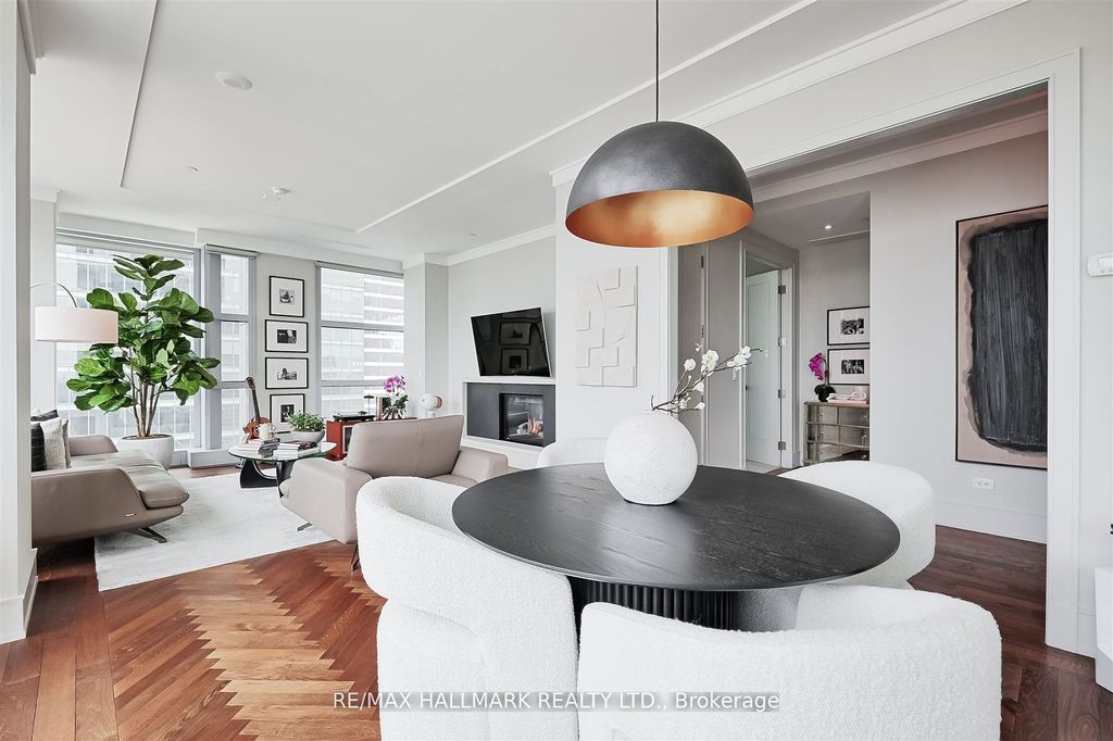 Photo of 183 Wellington Street W #3303, Toronto, ON M5V 0A1 (MLS # C12544614)