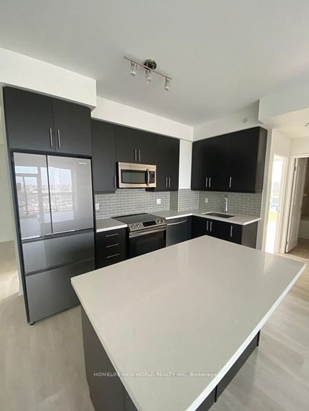 Photo of 75 Oneida Crescent #1210, Richmond Hill, ON L4B 0H3 (MLS # N12790224)