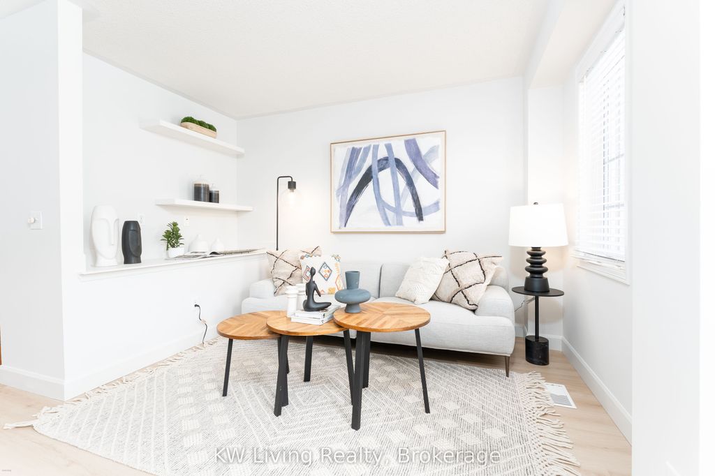 Photo of 180 Forum Drive #6, Mississauga, ON L4Z 3Y2 (MLS # W13075530)