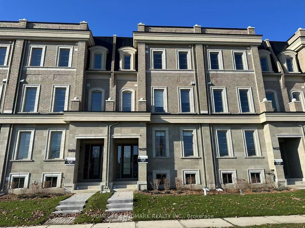 Photo of 9420 BAYVIEW Avenue, Richmond Hill, ON L4C 4L8 (MLS # N12549822)