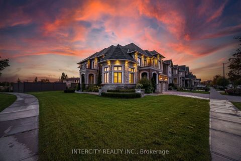 29 Chiming Road Brampton ON L6P 4E1