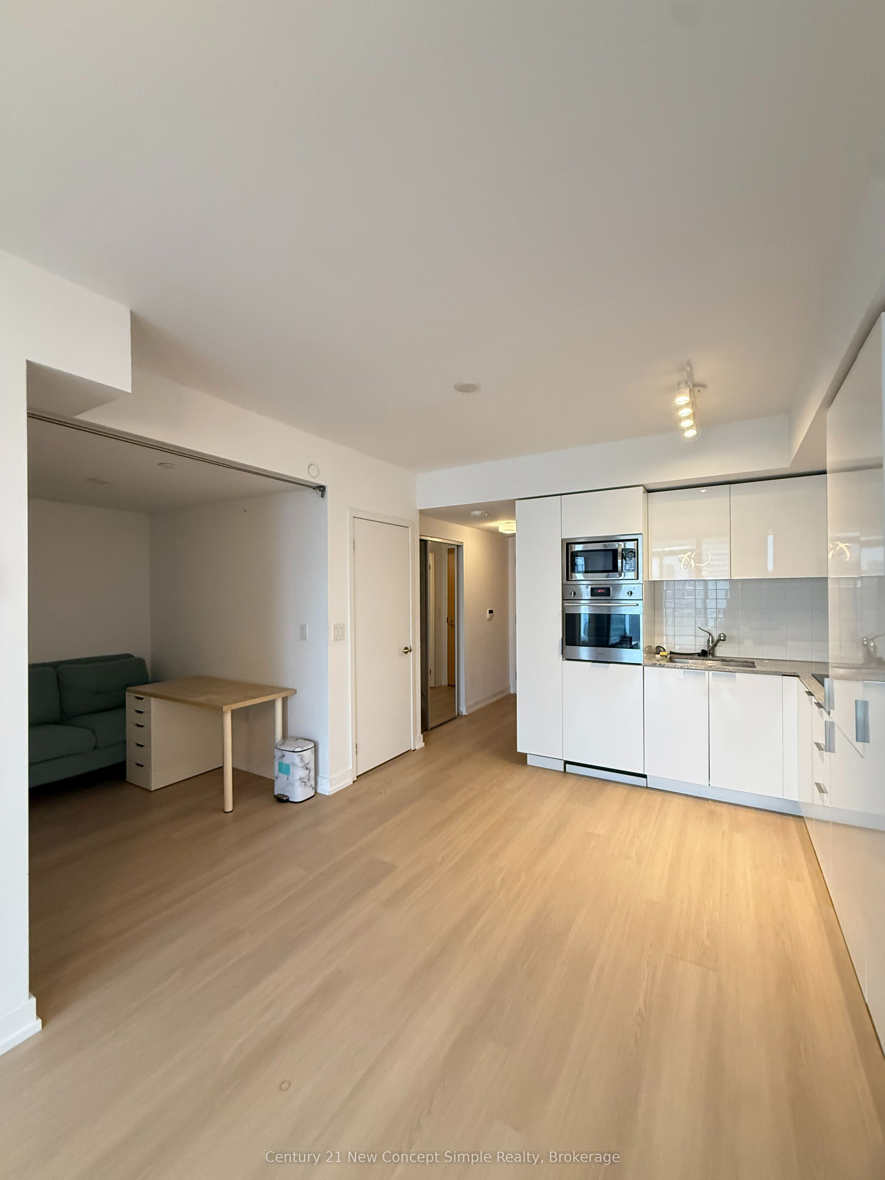 11 Wellesley Street W 3604