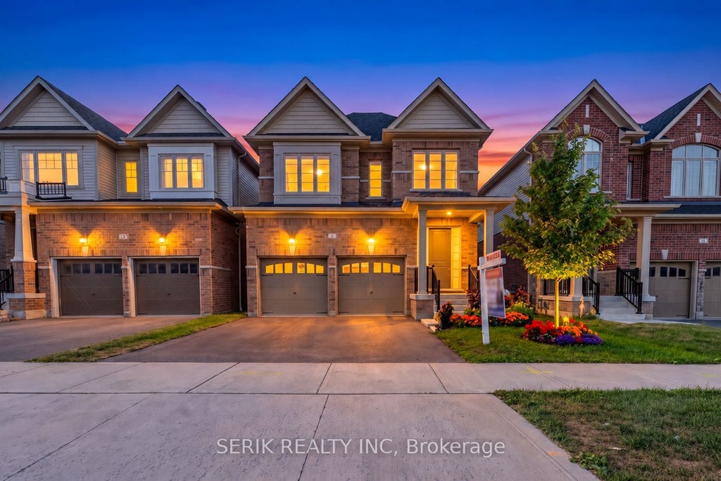 Photo of 51 GEORGINA Street, Kitchener, ON N2R 0S6 (MLS # X13857798)