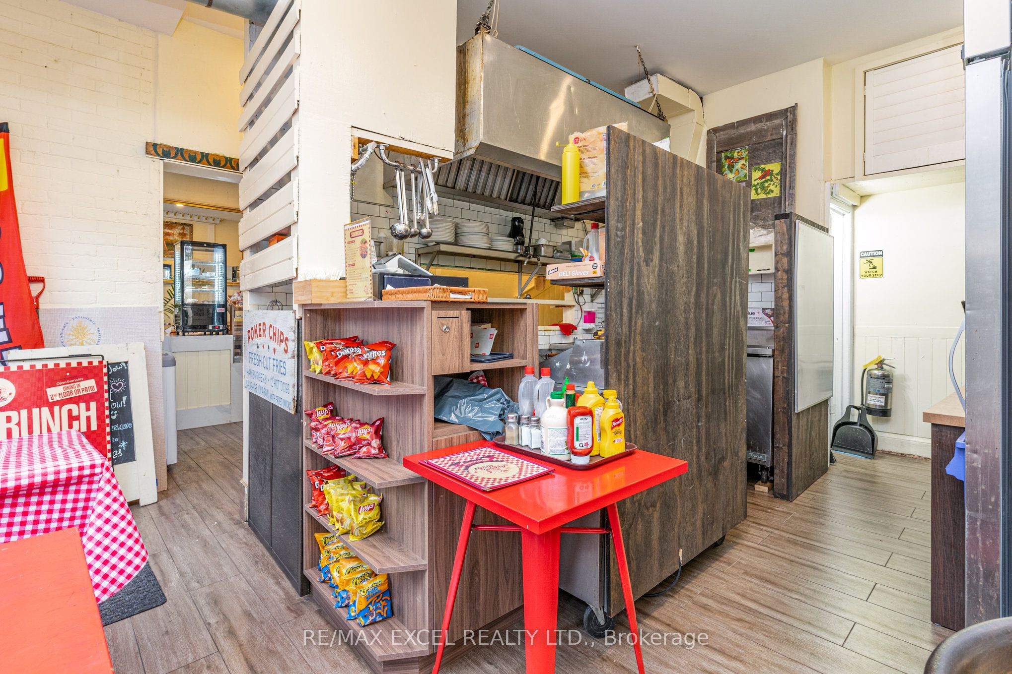 72-74 Lippincott Street