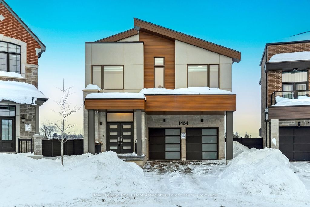 Photo of 1464 Varelas Passage, Oakville, ON L6H 3S3 (MLS # W12740232)