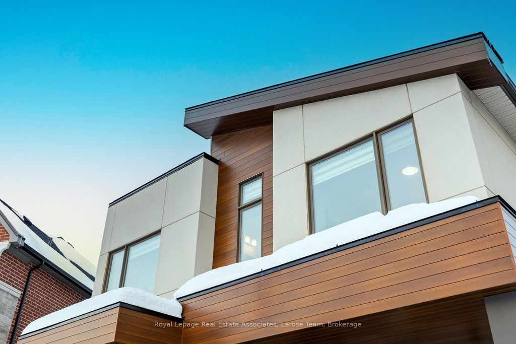 Photo of 1464 Varelas Passage, Oakville, ON L6H 3S3 (MLS # W12740232)