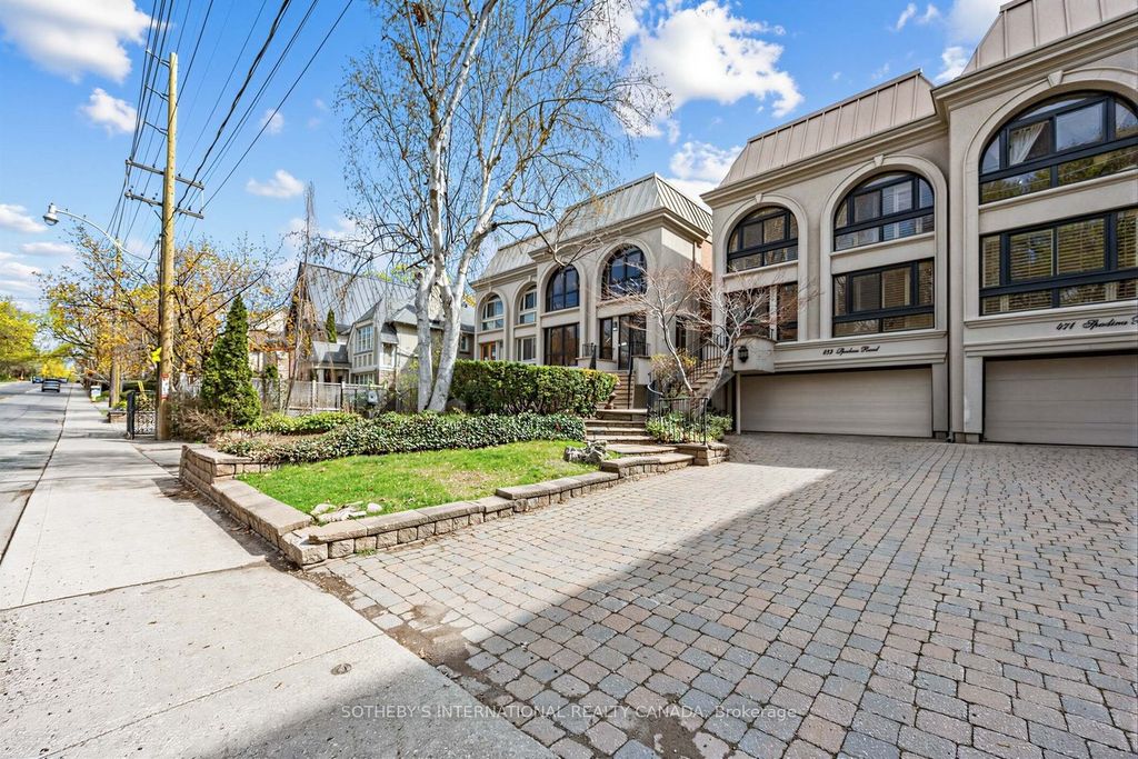 Photo of 473 Spadina Road, Toronto, ON M5P 2W6 (MLS # C13092374)