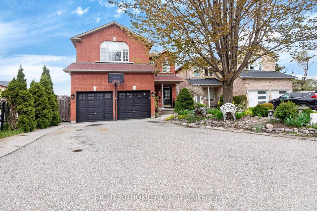 Photo of 5956 Rayshaw Crescent, Mississauga, ON L5M 2P2 (MLS # W13105248)