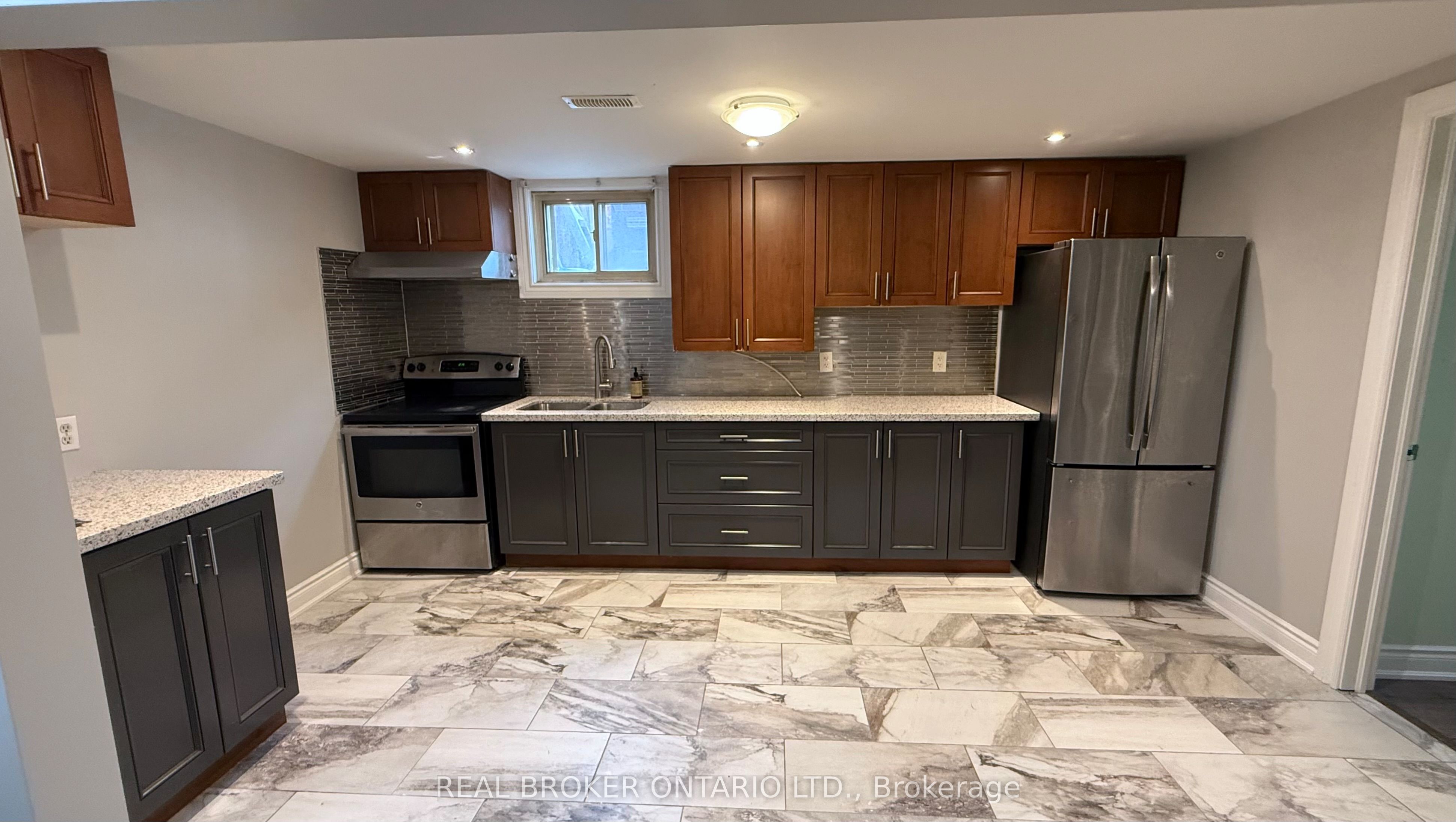 926 Flagship Drive Lower 2