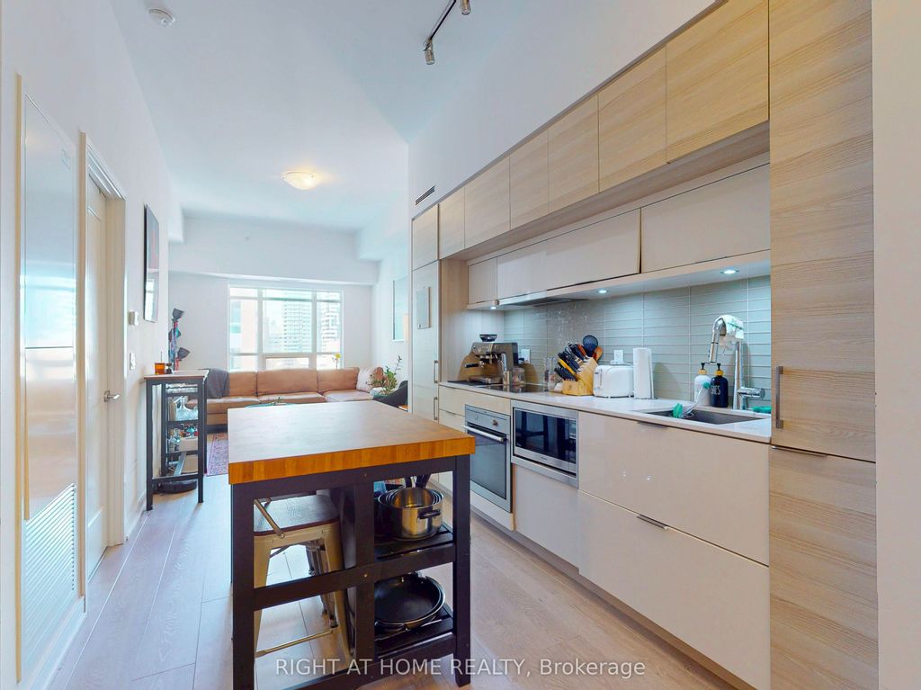 Photo of 88 Scott Street #1904, Toronto, ON M5E 0A9 (MLS # C12482069)