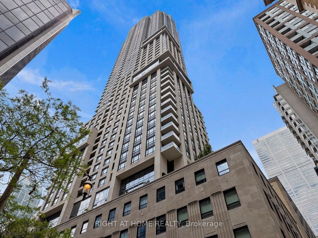 Photo of 88 Scott Street #1904, Toronto, ON M5E 0A9 (MLS # C12482069)
