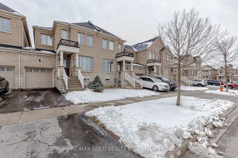 39 Chesterwood Crescent Brampton ON L6Y 0Z4