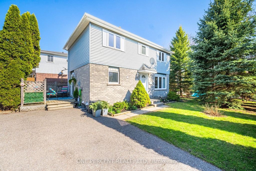 Photo of 10 Ristau Crescent, Kitchener, ON N2E 3A8 (MLS # X13038994)