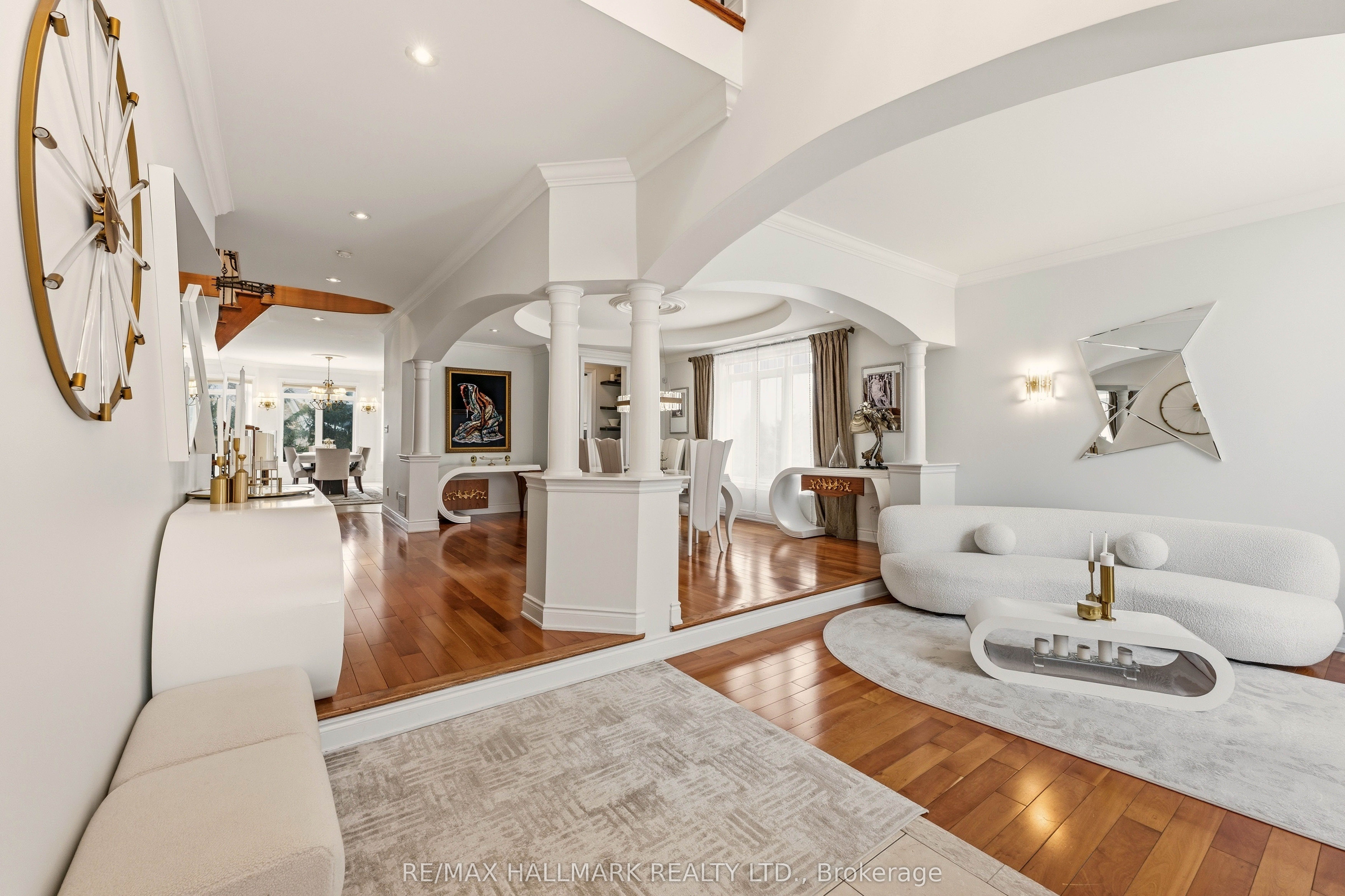 12 Sachet Drive