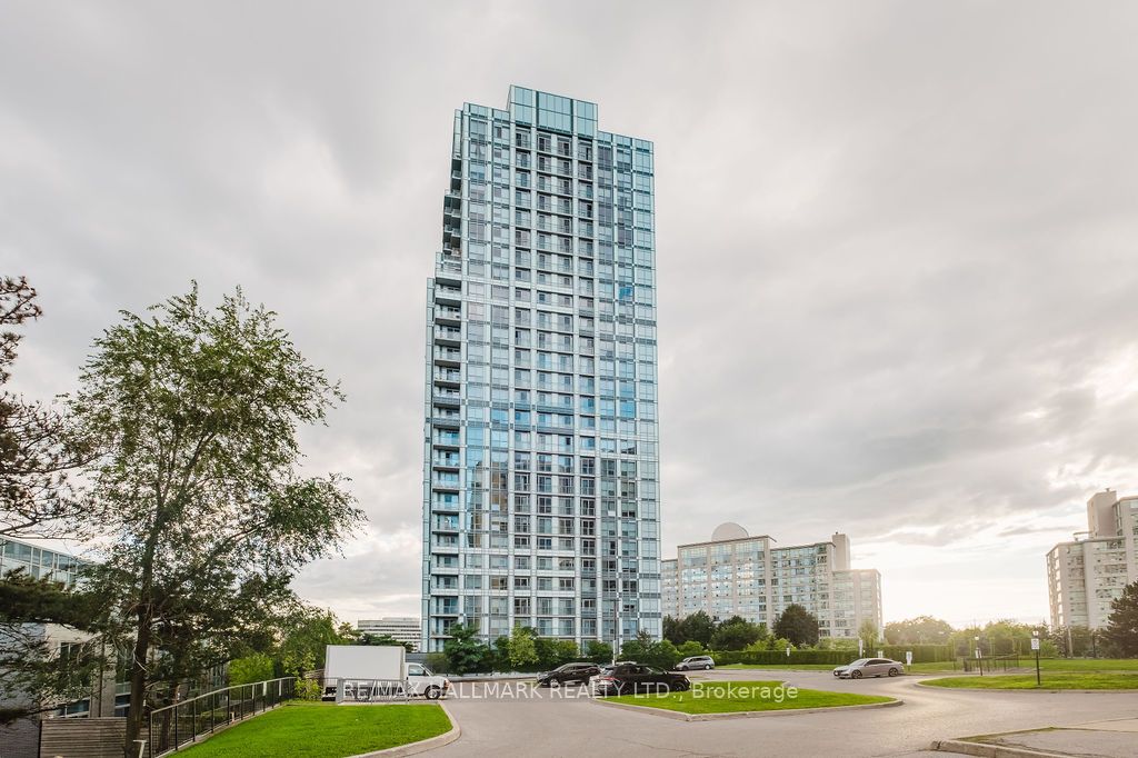 Photo of 18 Graydon Hall Drive #1803, Toronto, ON M3A 0A4 (MLS # C13752350)