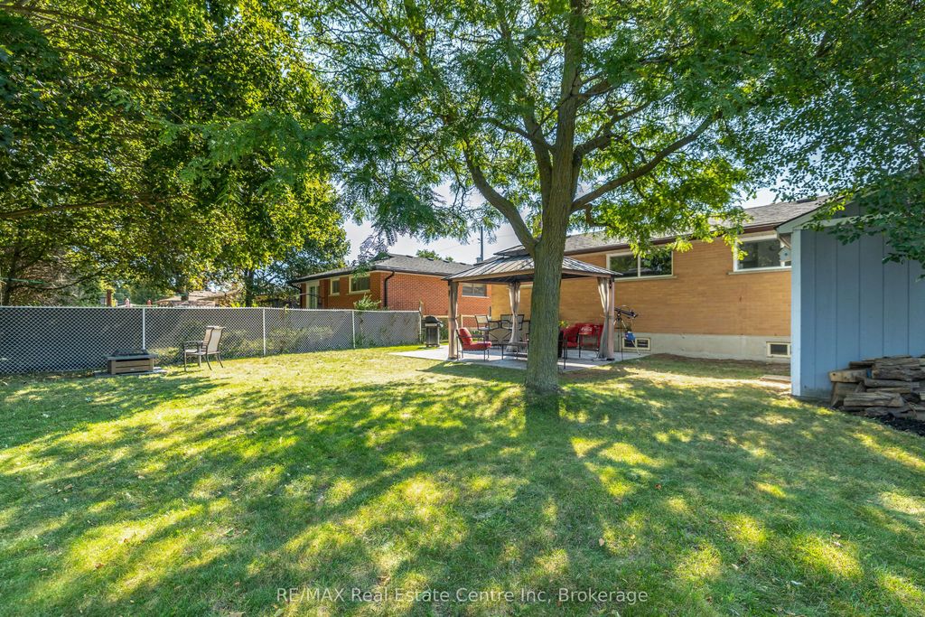 Photo of 154 Waverley Drive, Guelph, ON N1E 1H2 (MLS # X12968596)