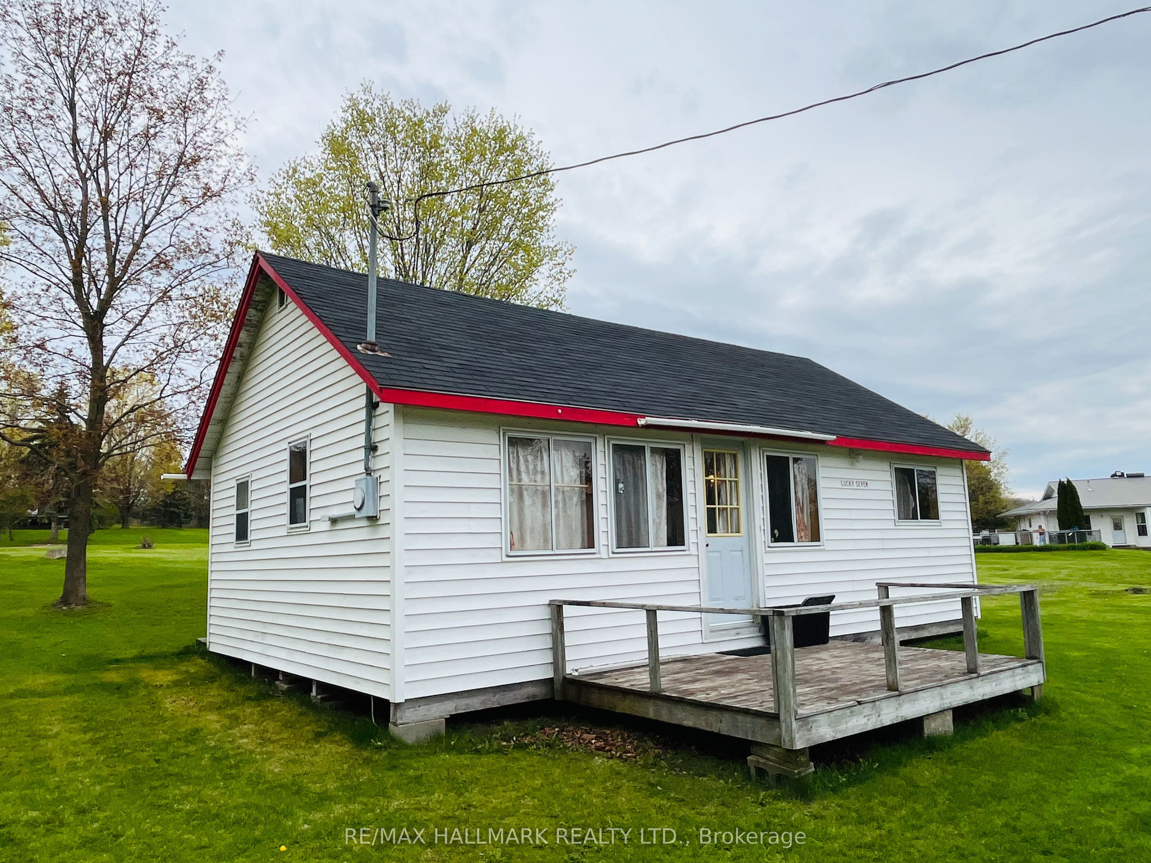 Photo 1 of 18 — 449 Island View Road 107, Alnwick/Haldimand, ON K0K 2X0