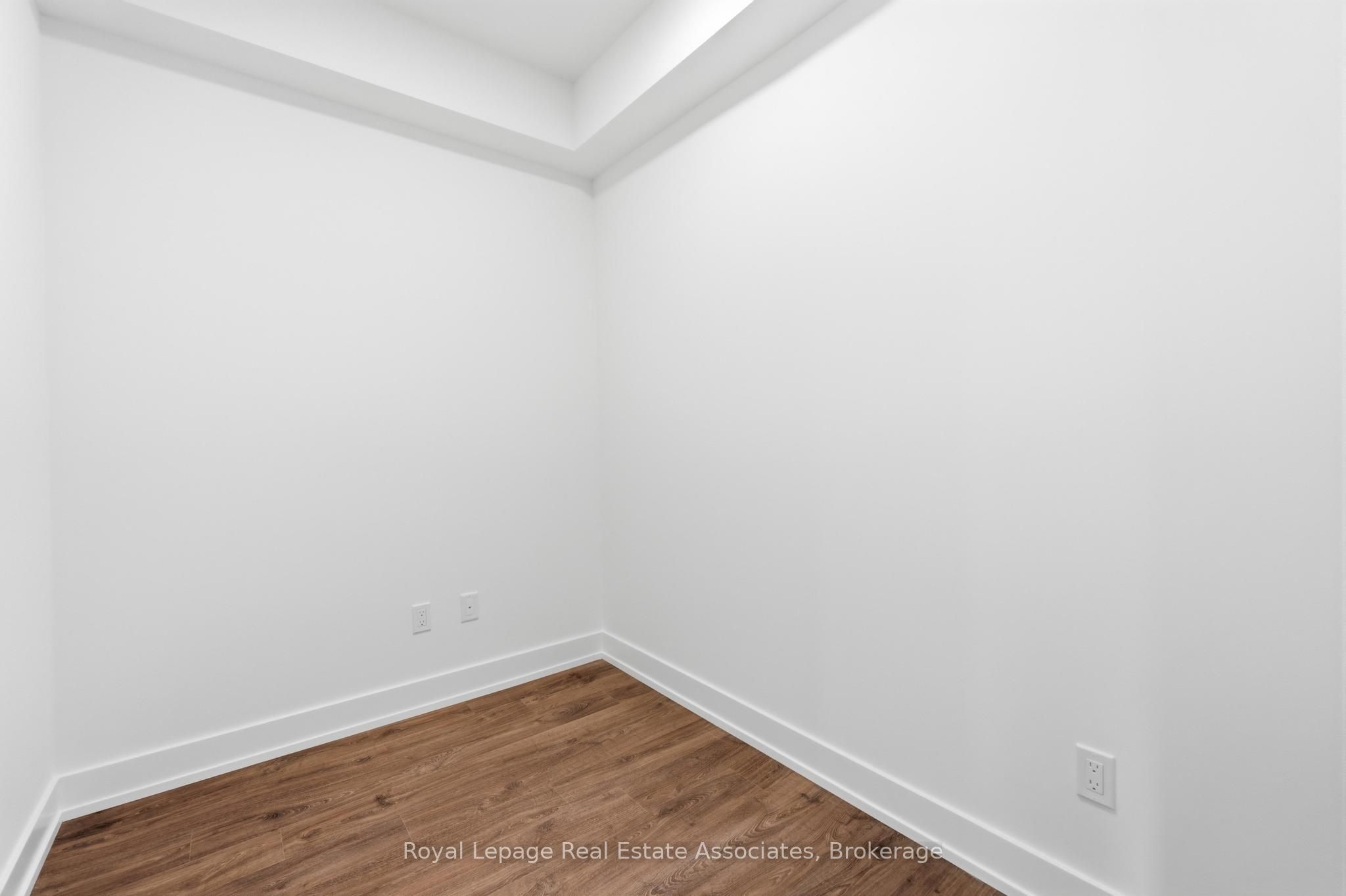 25 Cordova Avenue 808