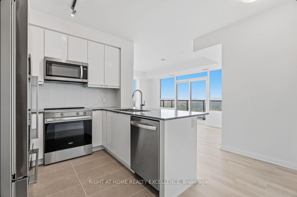 Photo of 3270 SHEPPARD Avenue E #1824, Toronto, ON M1T 3K3 (MLS # E12645106)