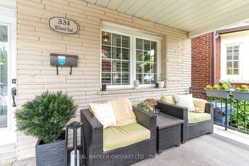 Photo of 331 Millwood Road, Toronto, ON M4S 1J9 (MLS # C13438924)