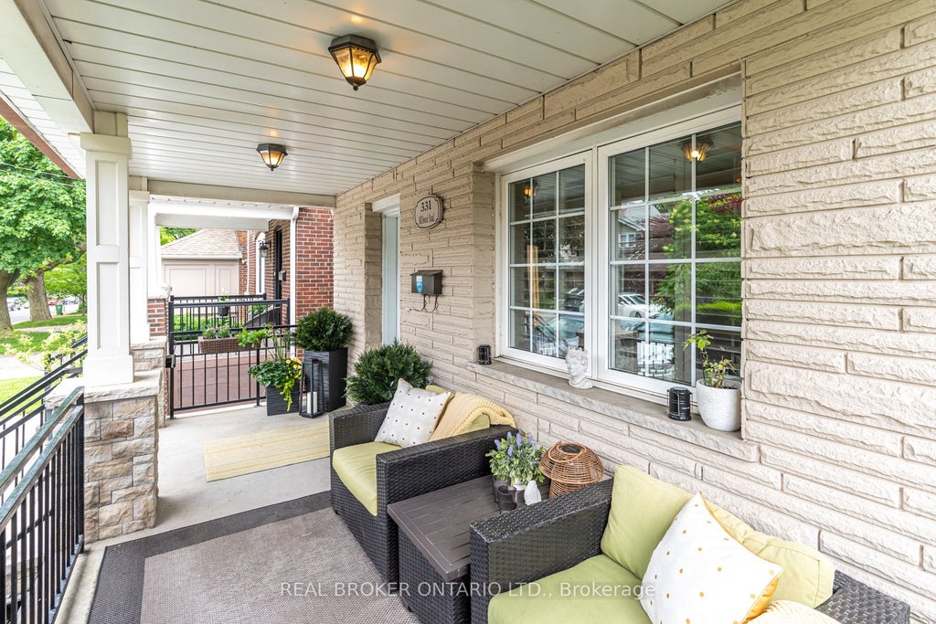 Photo of 331 Millwood Road, Toronto, ON M4S 1J9 (MLS # C13438924)