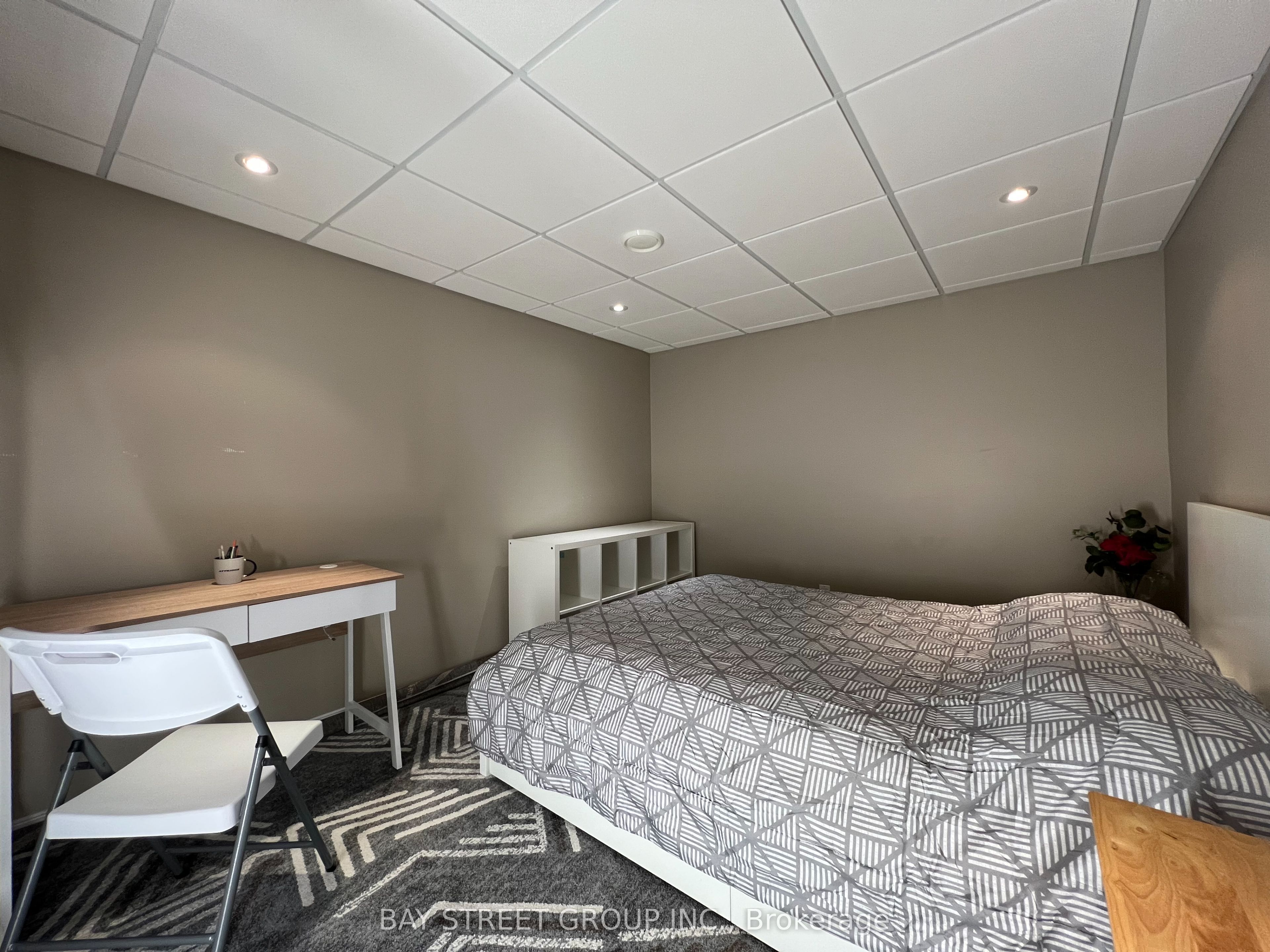 52 Loring Cres N/A Bsmt