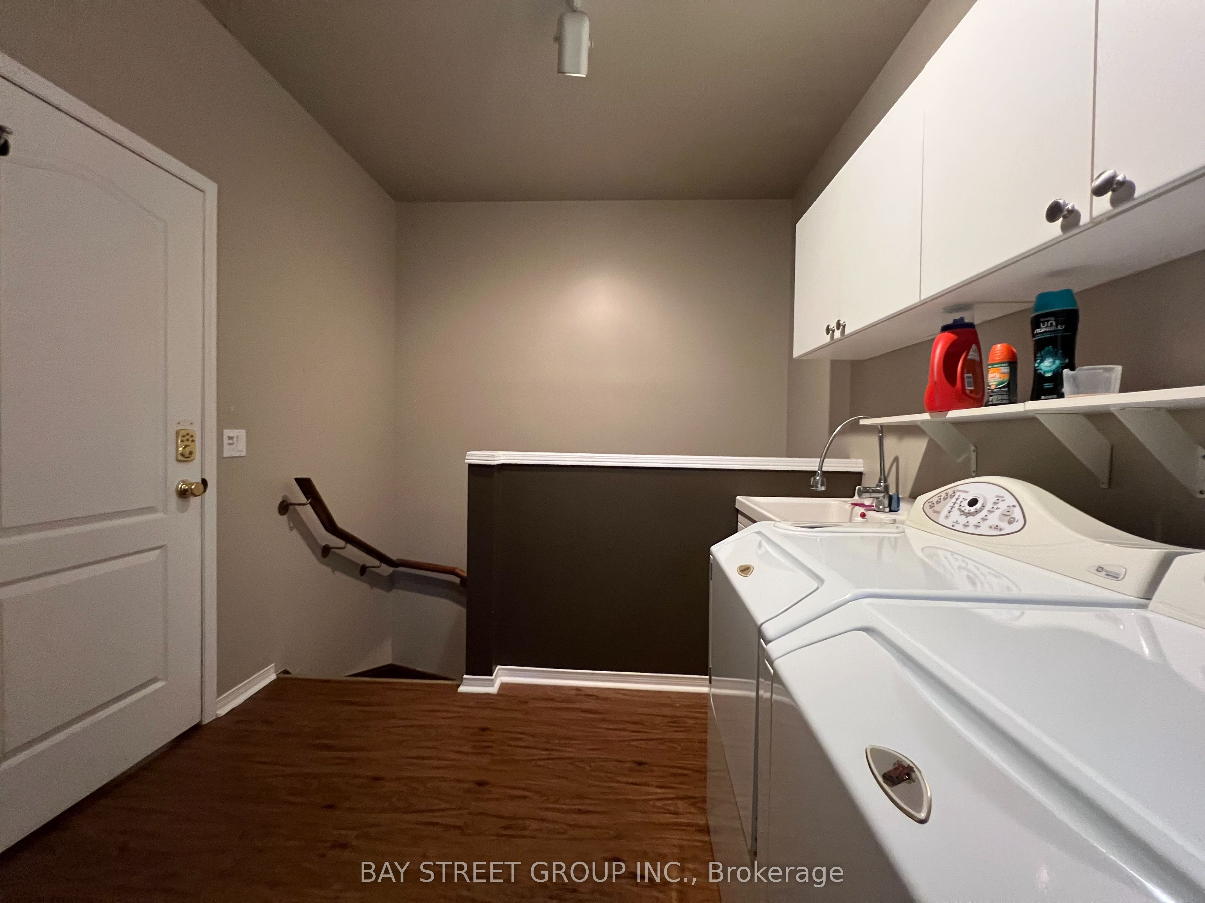 52 Loring Cres N/A Bsmt