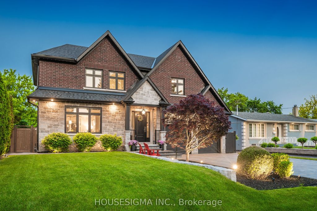 Photo of 1298 Pinegrove Road, Oakville, ON L6L 2X3 (MLS # W13018306)