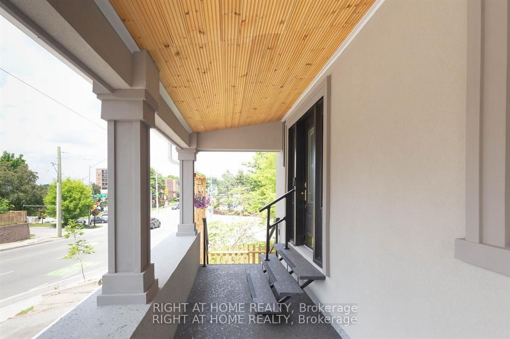 Photo of 269 Prospect Street, Newmarket, ON L3Y 3V3 (MLS # N12653392)