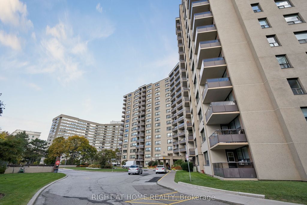 Photo of 451 The West Mall N/A #1120, Toronto, ON M9C 1G1 (MLS # W12679066)