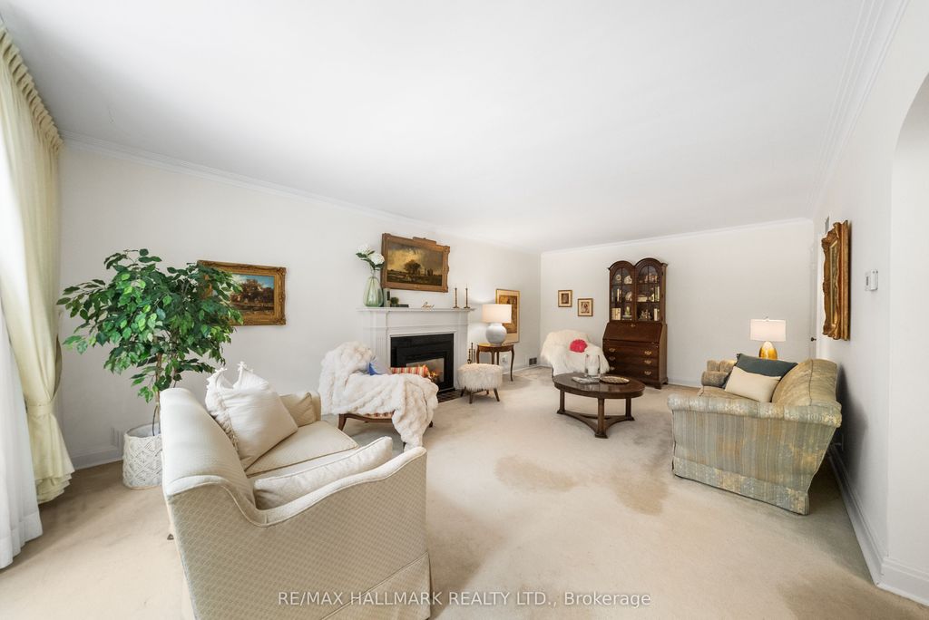 Photo of 55 Sandringham Drive, Toronto, ON M5M 3G4 (MLS # C12534144)