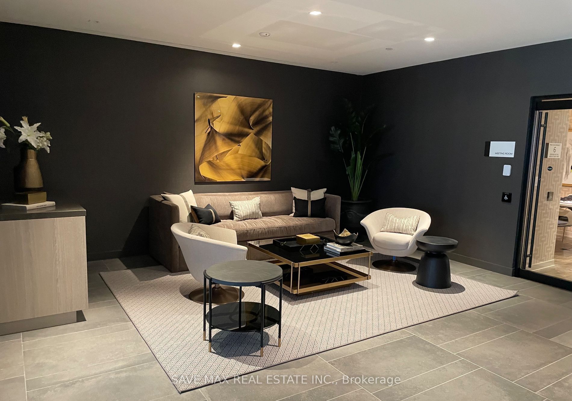 319 Jarvis Street PH 15