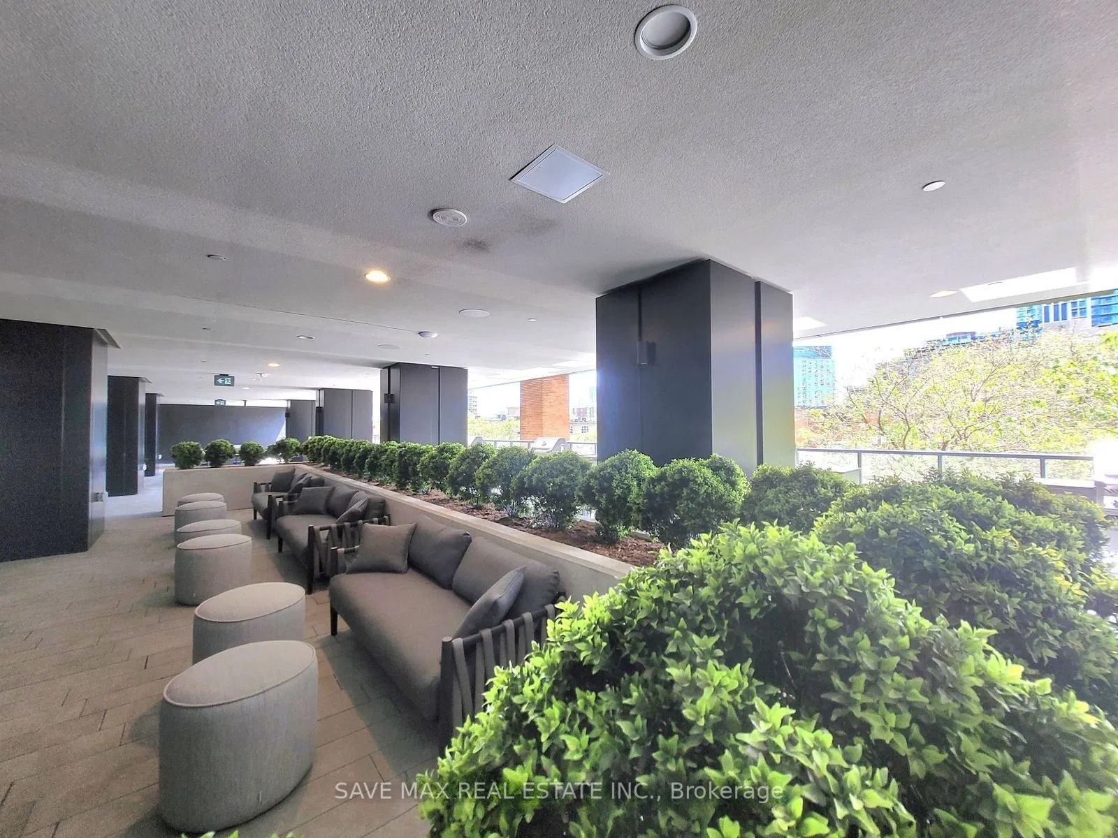 319 Jarvis Street PH 15