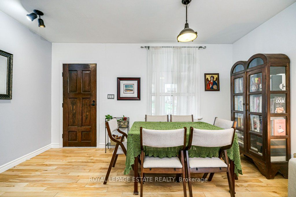 158 Waverley Road