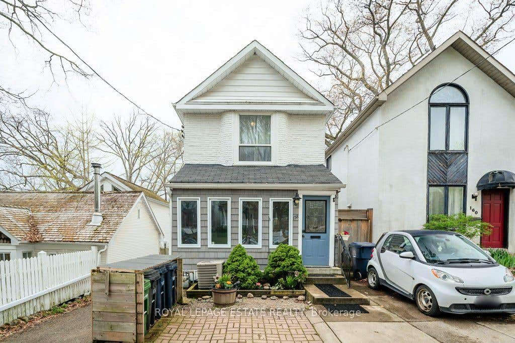 Photo of 158 Waverley Road, Toronto, ON M4L 3T3 (MLS # E13181854)