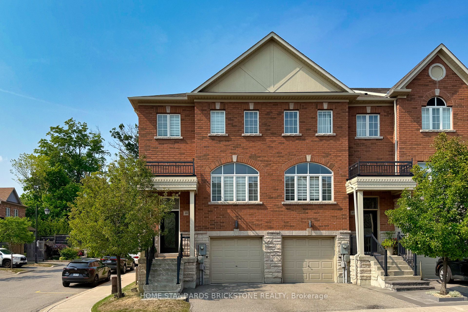 8777 Dufferin Street 28