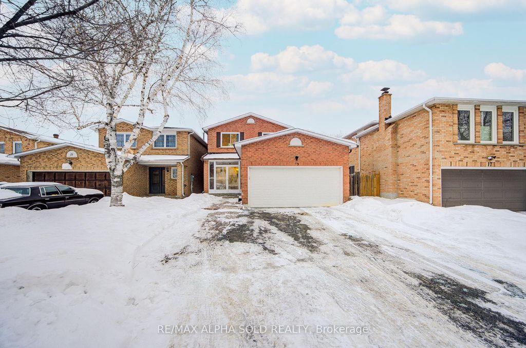 Photo of 19 Michener Crescent, Markham, ON L3P 6H4 (MLS # N12727946)