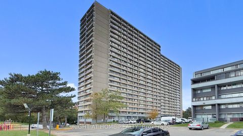 Photo of 10 Sunny Glenway #1801, Toronto, ON M3C 2Z3 (MLS # C12783302)