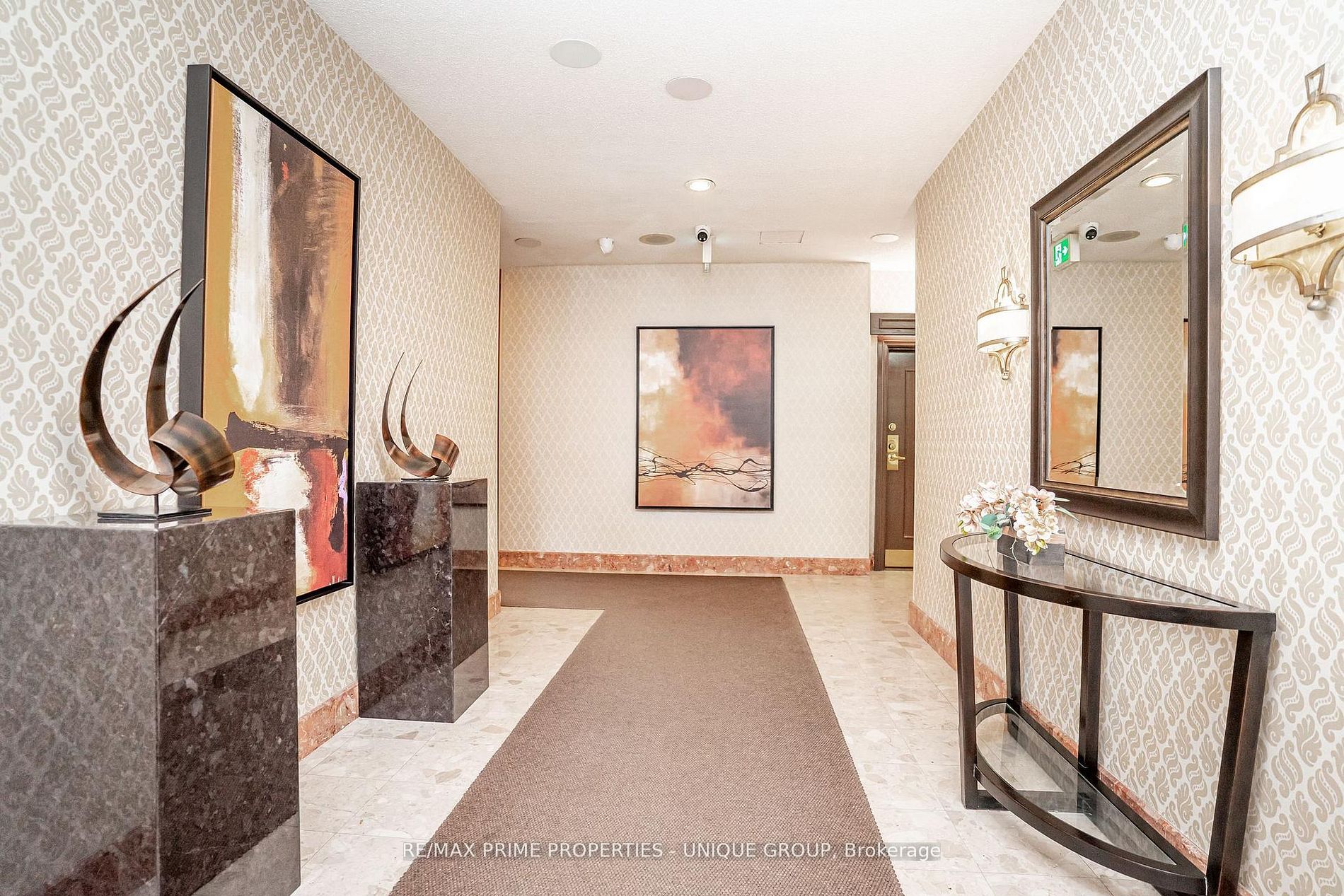 33 Weldrick Road E 209